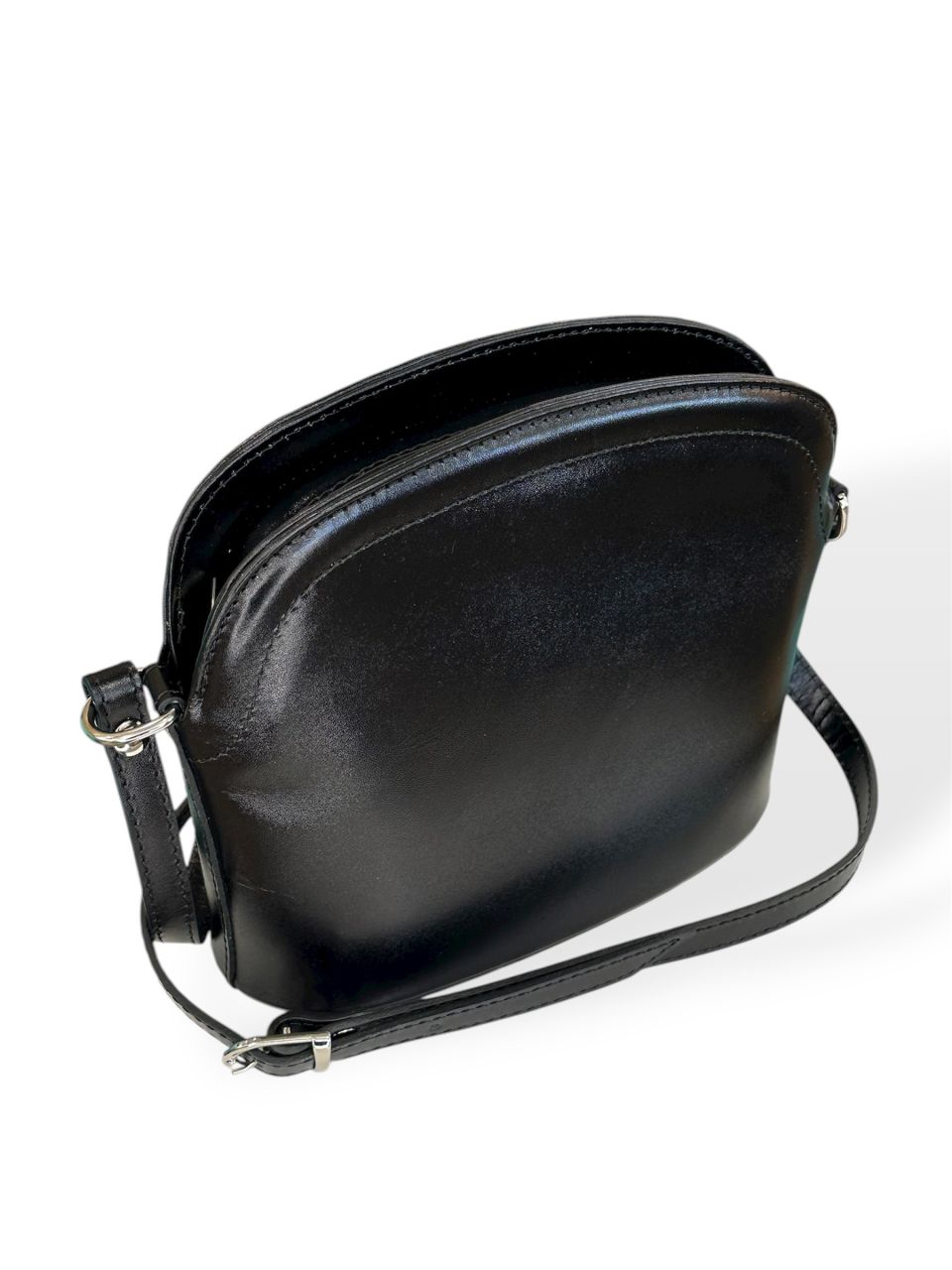 Fekete női bőr merevfalú oldaltáska