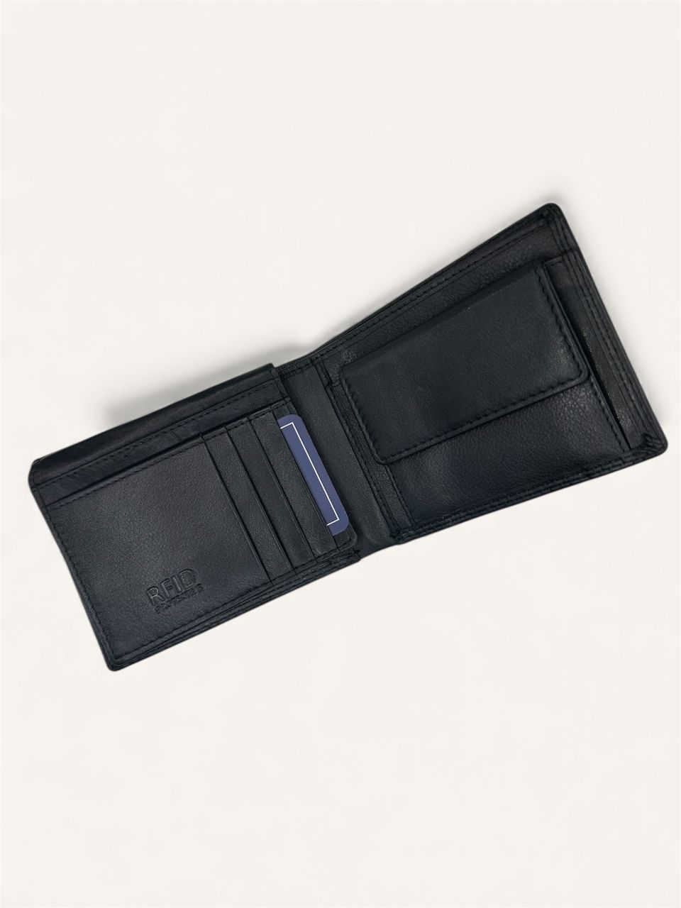 Fekete közepes férfi bőr pénztárca