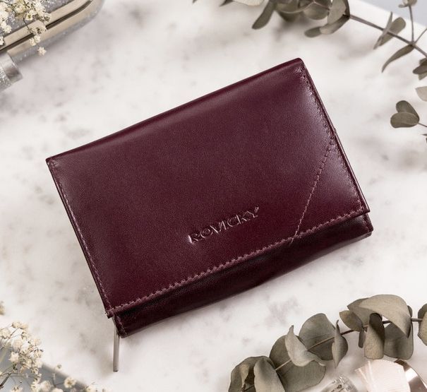 Burgundi női bőr táska és pénztárca szett Burgundi női bőr táska és pénztárca szett