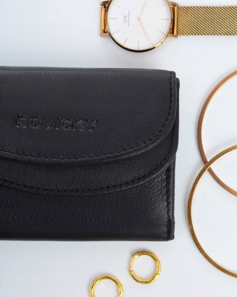 Fekete női bőr táska és pénztárca szett Fekete női bőr táska és pénztárca szett