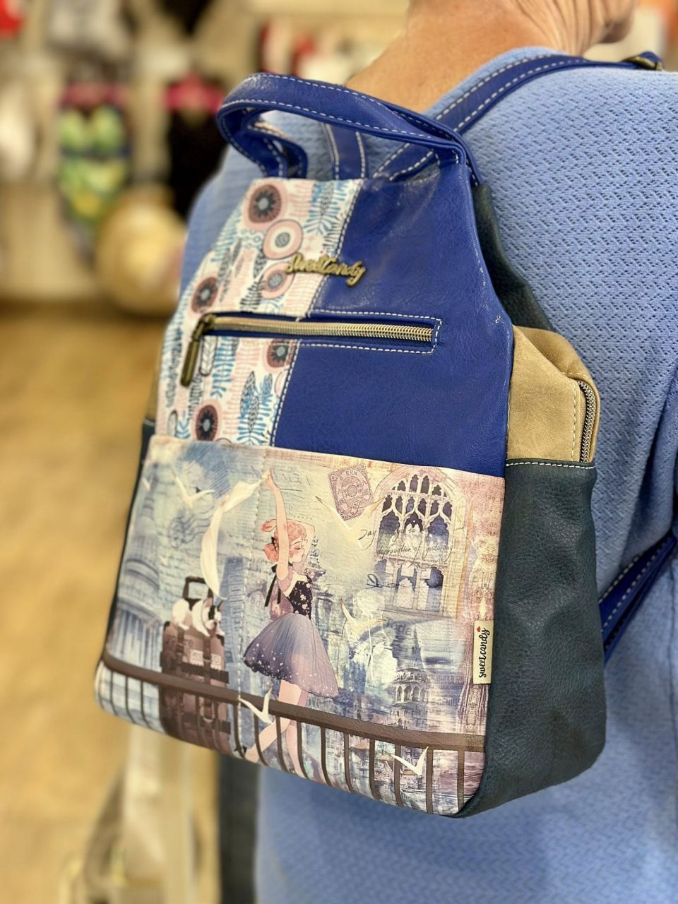 Sweet Candy Hajnalharmat hátitáska és pénztárca szett Sweet Candy Hajnalharmat hátitáska és pénztárca szett