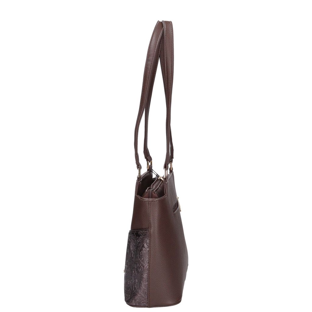 Barna Karen nagyobb osztott válltáska Barna Karen nagyobb osztott válltáska