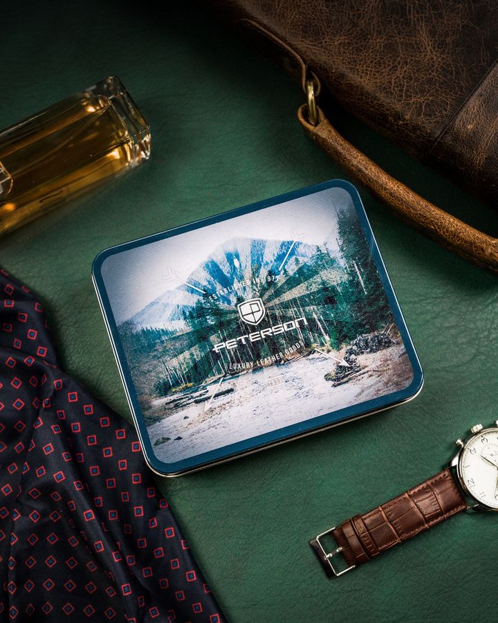 Fekete egyszerű férfi bőr patentos pénztárca