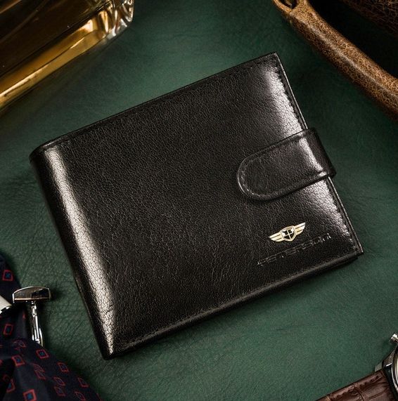 Fekete egyszerű férfi bőr patentos pénztárca