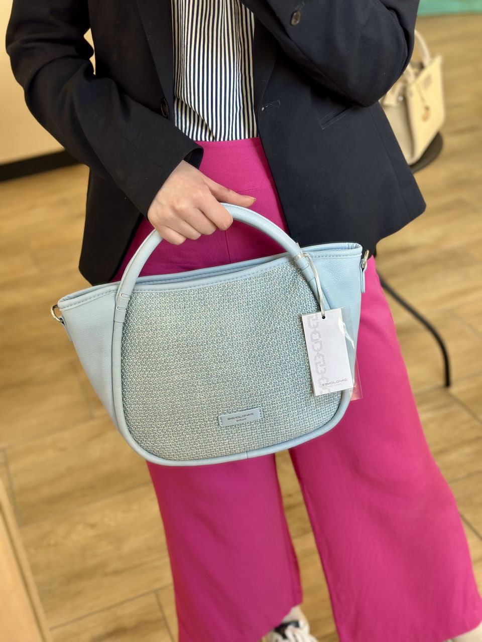 Kék fonott David Jones női kézitáska Kék fonott David Jones női kézitáska