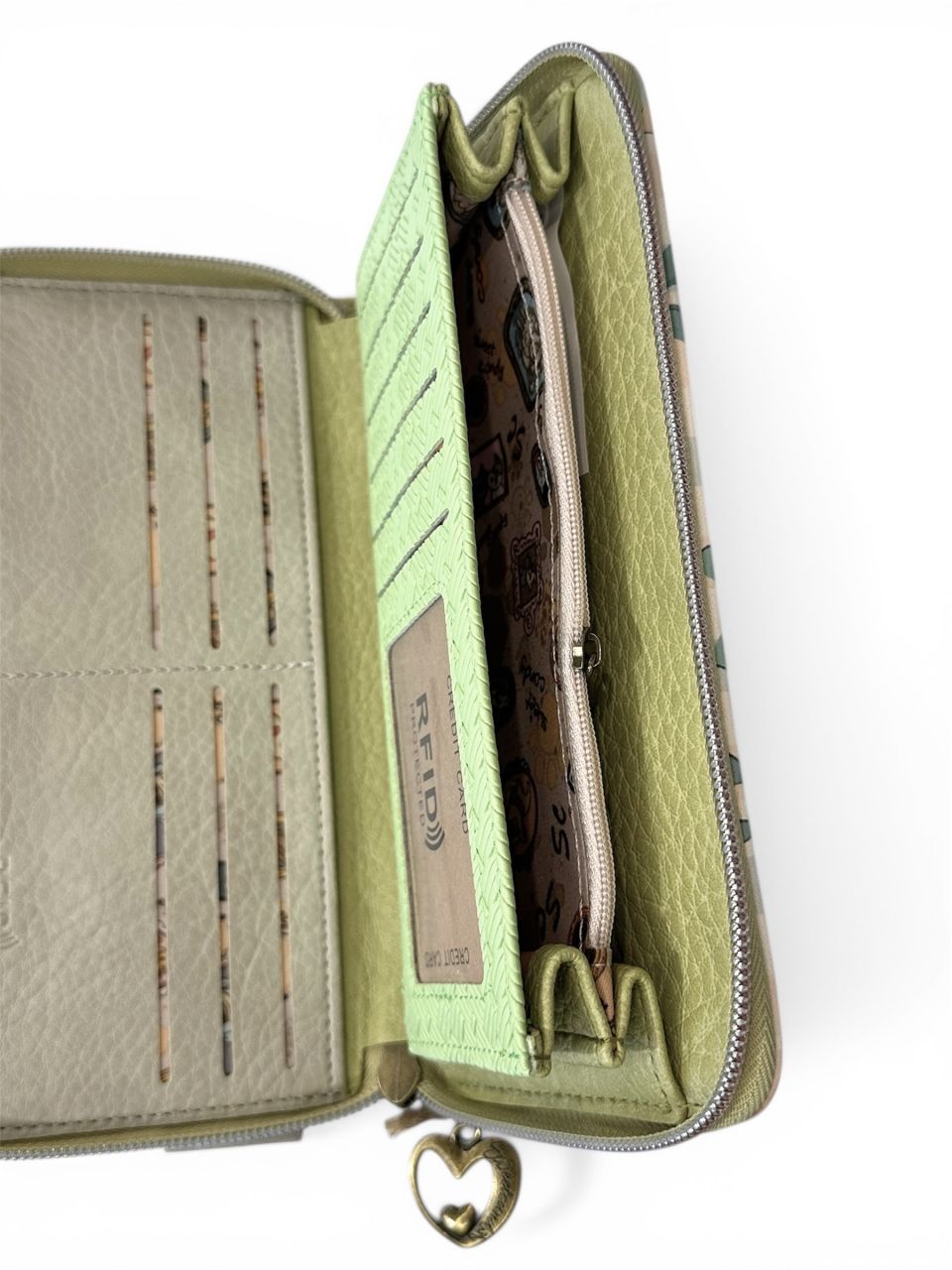 Sweet Candy Virágosrét körbe cipzáros pénztárca