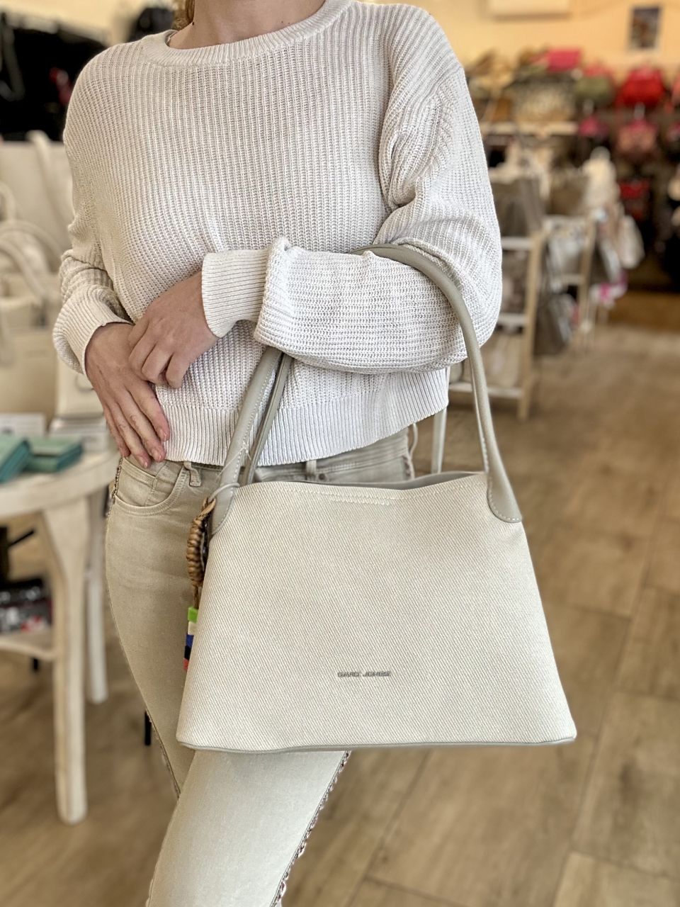 Törtfehér David Jones válltáska, 3 rekeszes