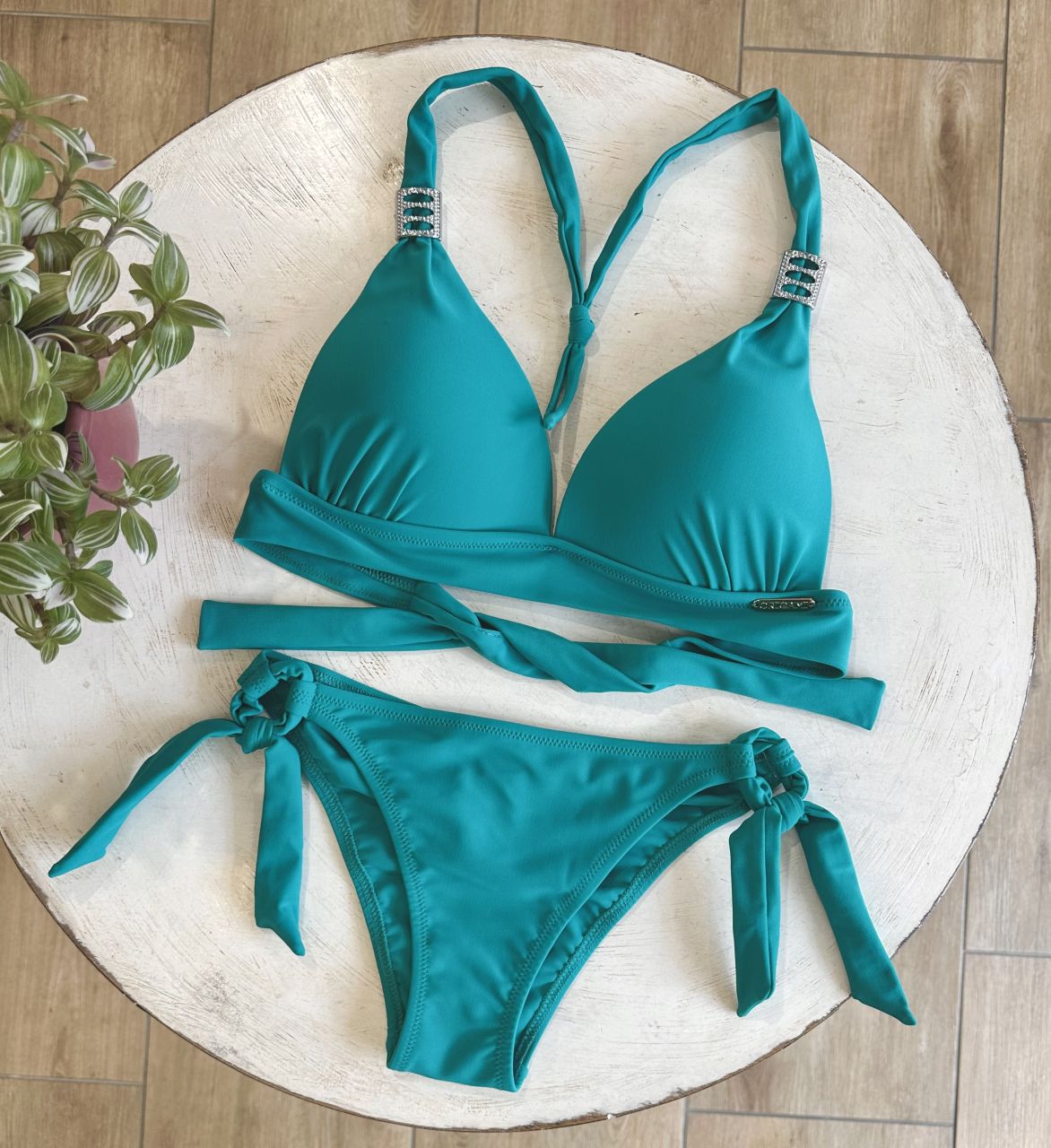 Origami Bikini B kosár, türkiz nyakban köthető Origami Bikini B kosár, türkiz nyakban köthető